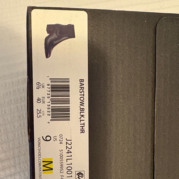 Vionic Boot - Picture 3 of 6